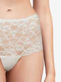 Thumbnail Ivoire Boxer - Sarah 6